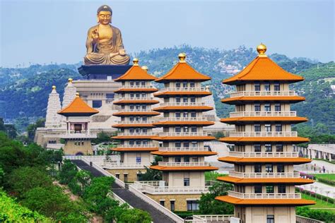 ¡El Templo de Beigu Shan: Una Joya Histórica Con Vistas Impresionantes!