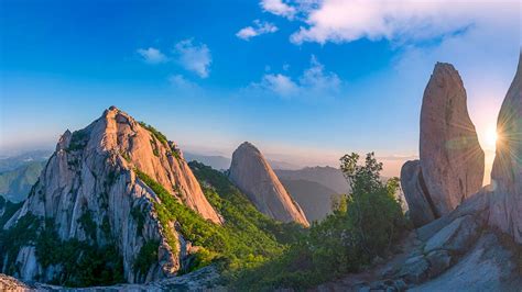 ¡Sumérgete en la Historia y la Belleza Natural del Parque Nacional de Bukhansan!